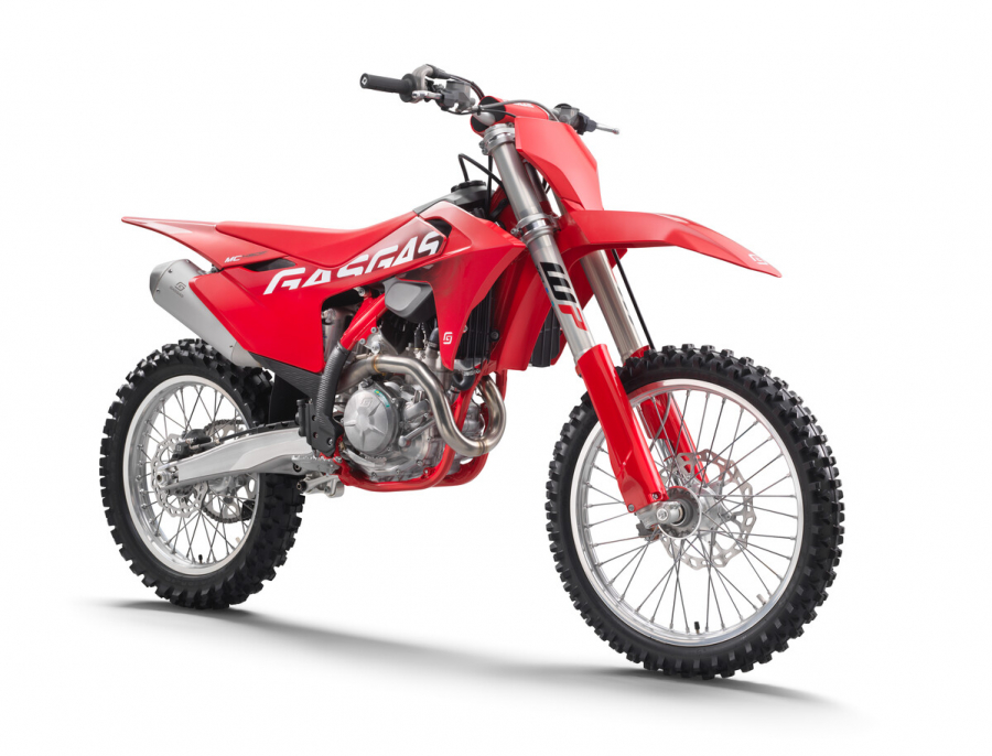 58448_Motocross _ MC 450F _ 2024 _ Studio