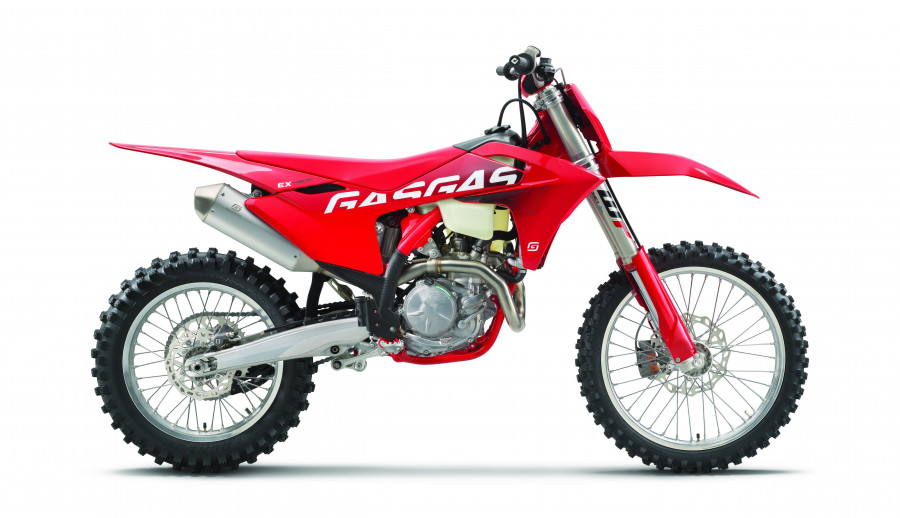 58411_Cross Country _ EX 450F _ 2024 _ Studio